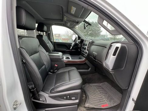 Used 2018 GMC Sierra 1500 SLT w/ Max Trailering Package image 11