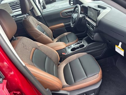 New 2026 Ford Bronco Sport Outer Banks w/ Outer Banks Tech Package+ AWD/4WD image 12