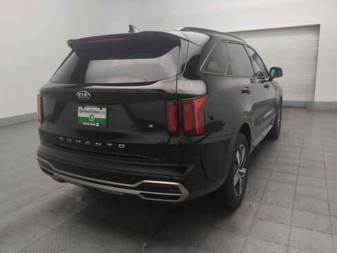 Used 2021 Kia Sorento S w/ Panoramic Sunroof Package FWD image 9
