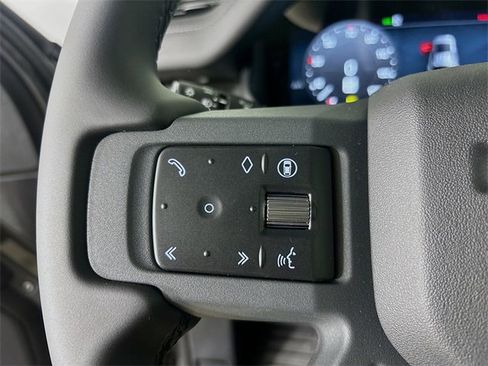 New 2026 Land Rover Defender 110 S image 10