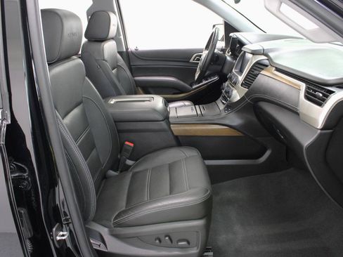 Used 2020 GMC Yukon Denali w/ Denali Premium Package AWD/4WD image 50