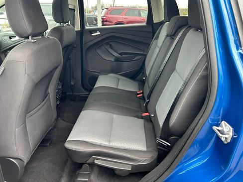 Used 2018 Ford Escape SE image 23