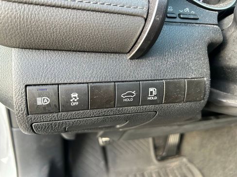 Used 2024 Toyota Camry LE w/ Convenience Package FWD image 19