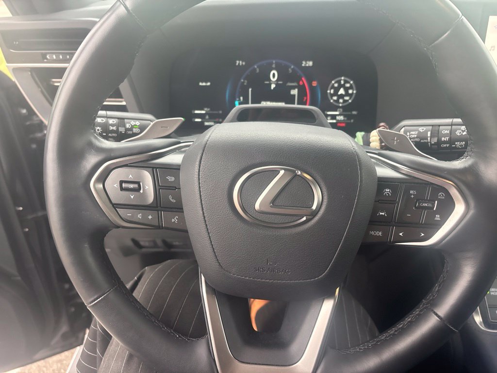 Used 2024 Lexus GX 550 w/ Accessory Package (2T) AWD/4WD image 8