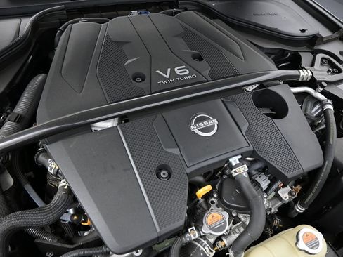Used 2025 Nissan Z Performance w/ Floor Mat Package RWD image 29