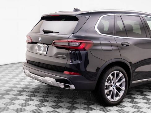 Used 2023 BMW X5 xDrive40i w/ Premium Package image 37