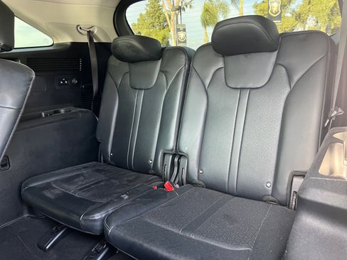 Used 2023 Kia Sorento EX w/ Panoramic Sunroof Package image 16