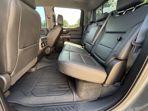 Used 2020 GMC Sierra 1500 SLT AWD/4WD image 25