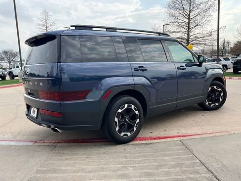 Used 2025 Hyundai Santa Fe SEL image 6