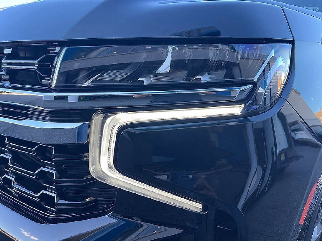 Used 2023 Chevrolet Suburban LS w/ Driver Alert Package AWD/4WD image 40