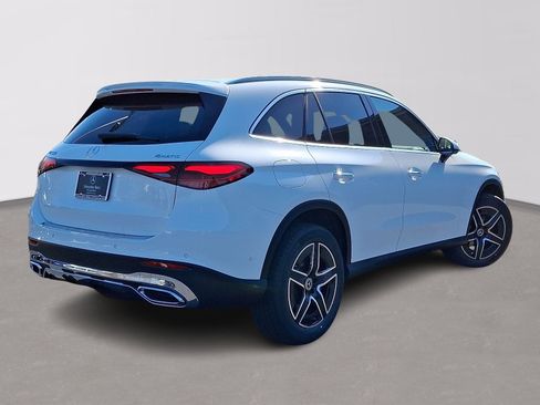 New 2026 Mercedes-Benz GLC 300 4MATIC image 4