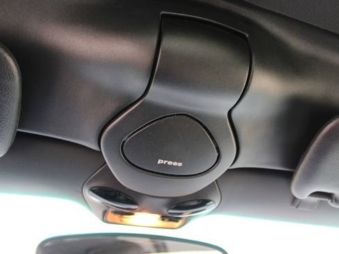 Used 2001 Porsche Boxster RWD image 14