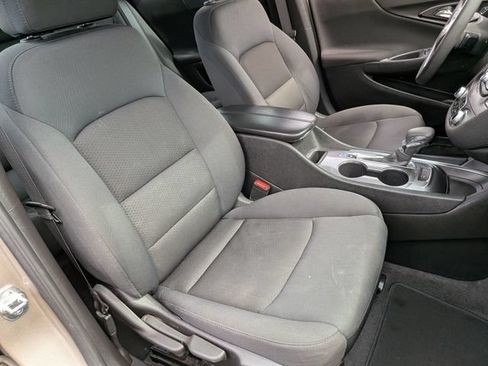 Used 2025 Chevrolet Malibu LT FWD image 27