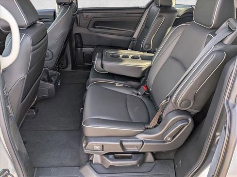 New 2026 Honda Odyssey Touring image 15