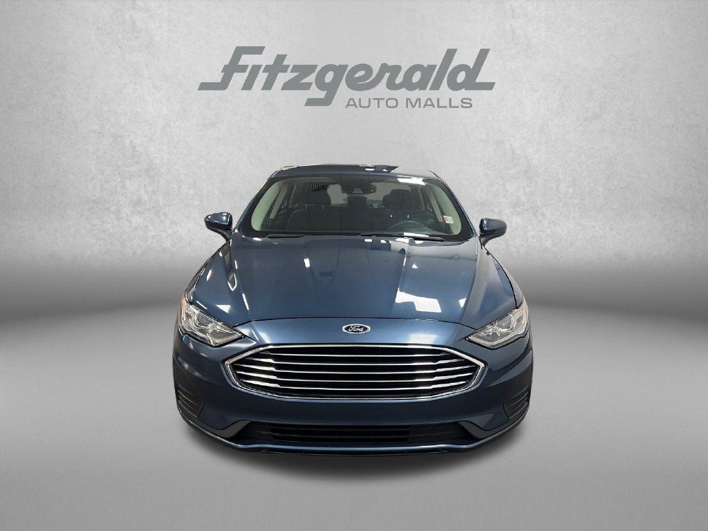 Used 2019 Ford Fusion SE FWD image 10