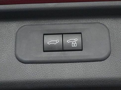 Used 2024 Toyota Grand Highlander AWD Hybrid image 33