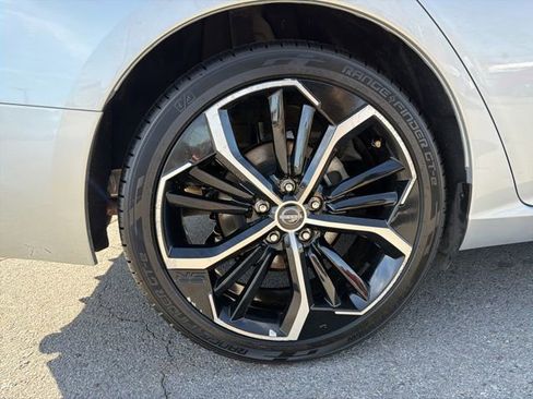 Used 2024 Nissan Altima 2.5 SR image 31