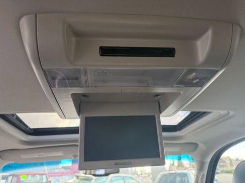 Used 2011 Chevrolet Tahoe LT image 12