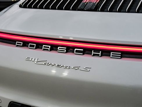 Used 2020 Porsche 911 Carrera 4S AWD/4WD image 47