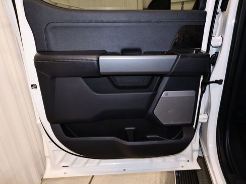 Certified 2025 Ford F350 Lariat w/ Lariat Ultimate Package image 15