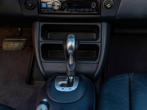 Used 2000 Porsche 911 Carrera RWD image 20