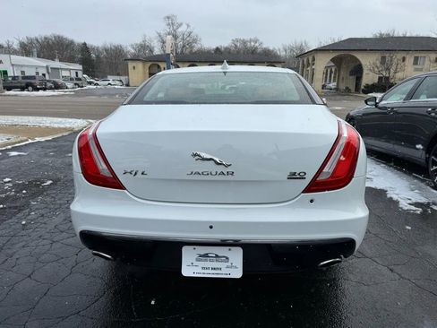 Used 2017 Jaguar XJ L Portfolio image 11