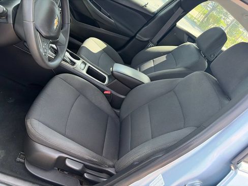 Used 2017 Chevrolet Cruze LT FWD image 9