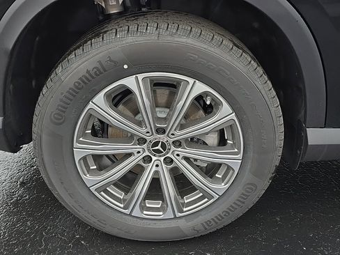 New 2026 Mercedes-Benz GLC 300 4MATIC image 7