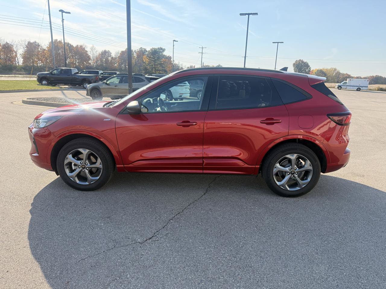Used 2024 Ford Escape ST-Line w/ Tech Pack #1 AWD/4WD image 6
