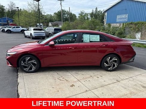 Certified 2024 Hyundai Elantra SEL w/ Convenience Package FWD image 4