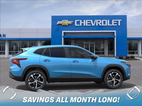 New 2026 Chevrolet Trax RS w/ Driver Confidence Package FWD image 5