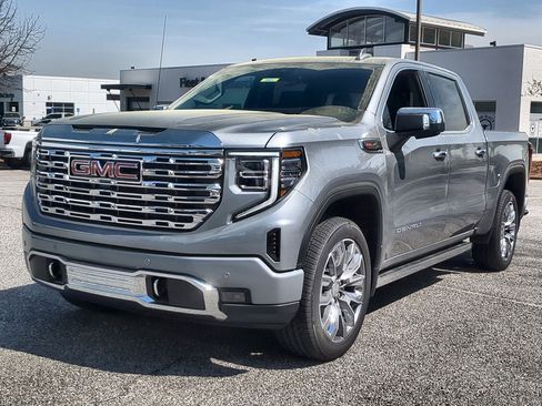 Used 2026 GMC Sierra 1500 Denali AWD/4WD image 4