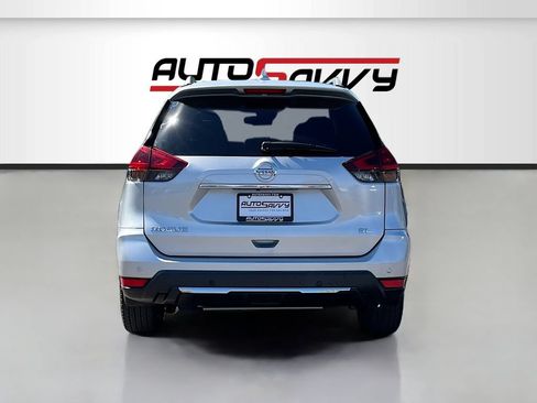 Used 2020 Nissan Rogue SL FWD image 6