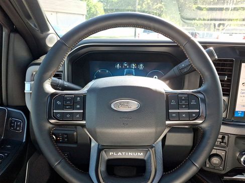 Certified 2024 Ford F250 Platinum AWD/4WD image 19