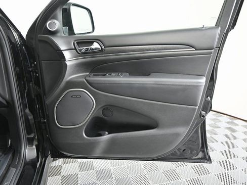 Used 2020 Jeep Grand Cherokee High Altitude image 12