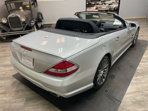 Used 2009 Mercedes-Benz SL 550 image 9