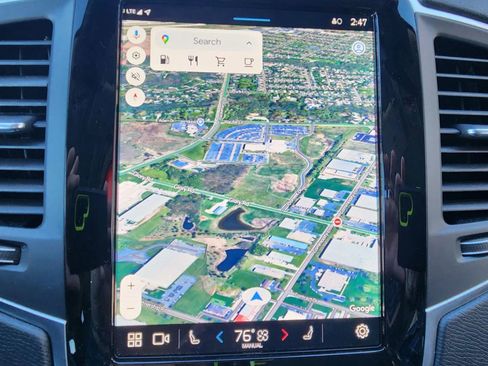 Used 2025 Volvo XC90 B5 Core image 33