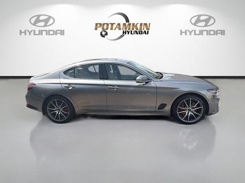 Used 2025 Genesis G70 2.5T RWD image 4