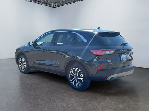 Used 2022 Ford Escape SEL image 3