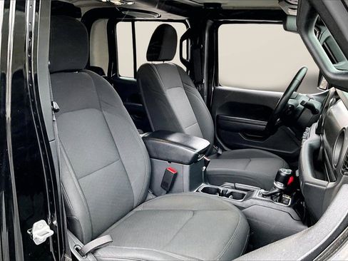 Certified 2022 Jeep Gladiator Sport image 22