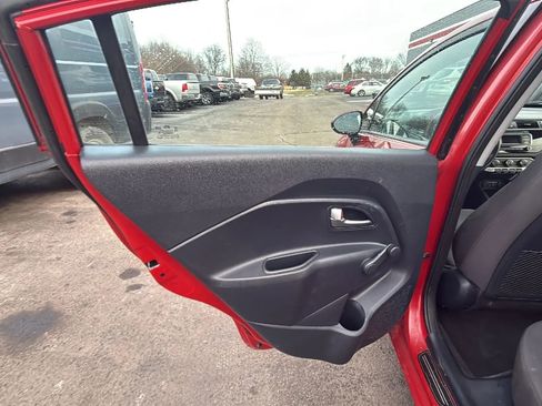 Used 2017 Kia Rio LX image 12