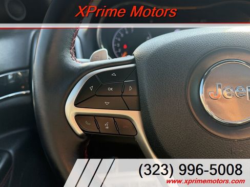Used 2018 Jeep Grand Cherokee Trailhawk w/ Trailhawk Luxury Group AWD/4WD image 24