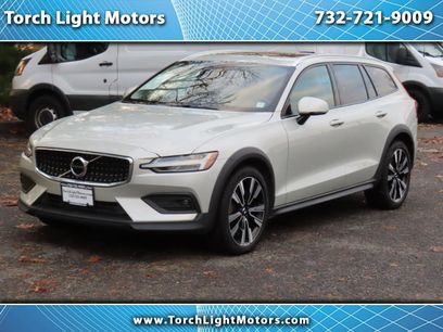 Used 2021 Volvo V60 T5 Cross Country w/ Climate Package