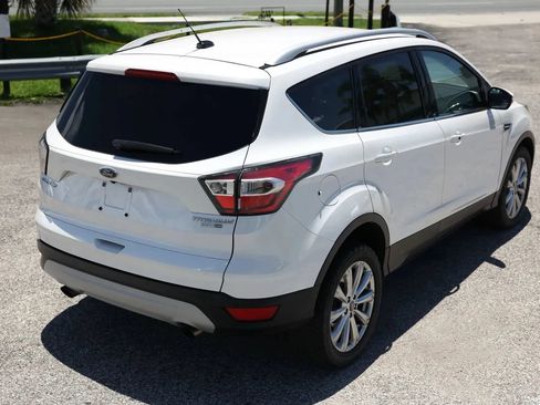 Used 2017 Ford Escape Titanium AWD/4WD image 7