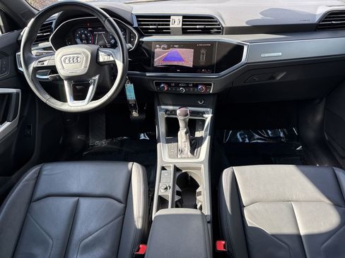 Used 2023 Audi Q3 2.0T Premium AWD/4WD image 4