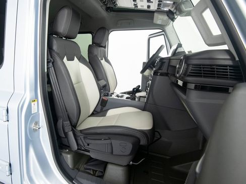 Used 2025 INEOS Grenadier AWD/4WD image 30