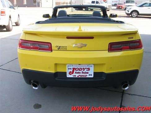 Used 2015 Chevrolet Camaro SS w/ RS Package RWD image 37