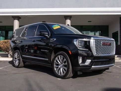 Used 2021 GMC Yukon Denali w/ Denali Premium Package image 1