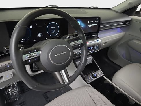 Used 2024 Hyundai Kona Limited AWD/4WD image 19