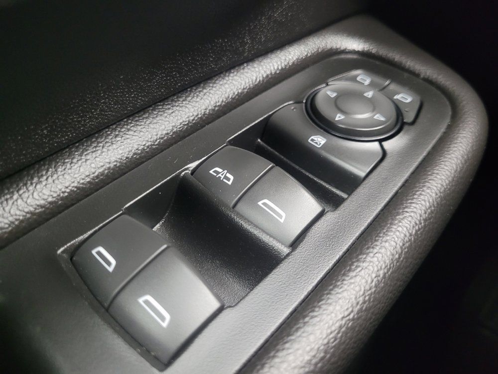Used 2018 GMC Terrain Denali w/ Advanced Safety Package AWD/4WD image 27